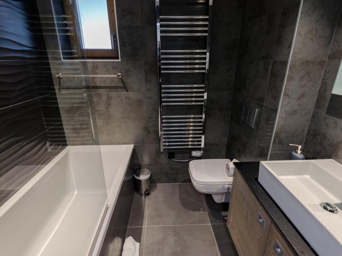 Hotel Victoria Lodge By Skinetworks Val-d'Isere Ngoại thất bức ảnh