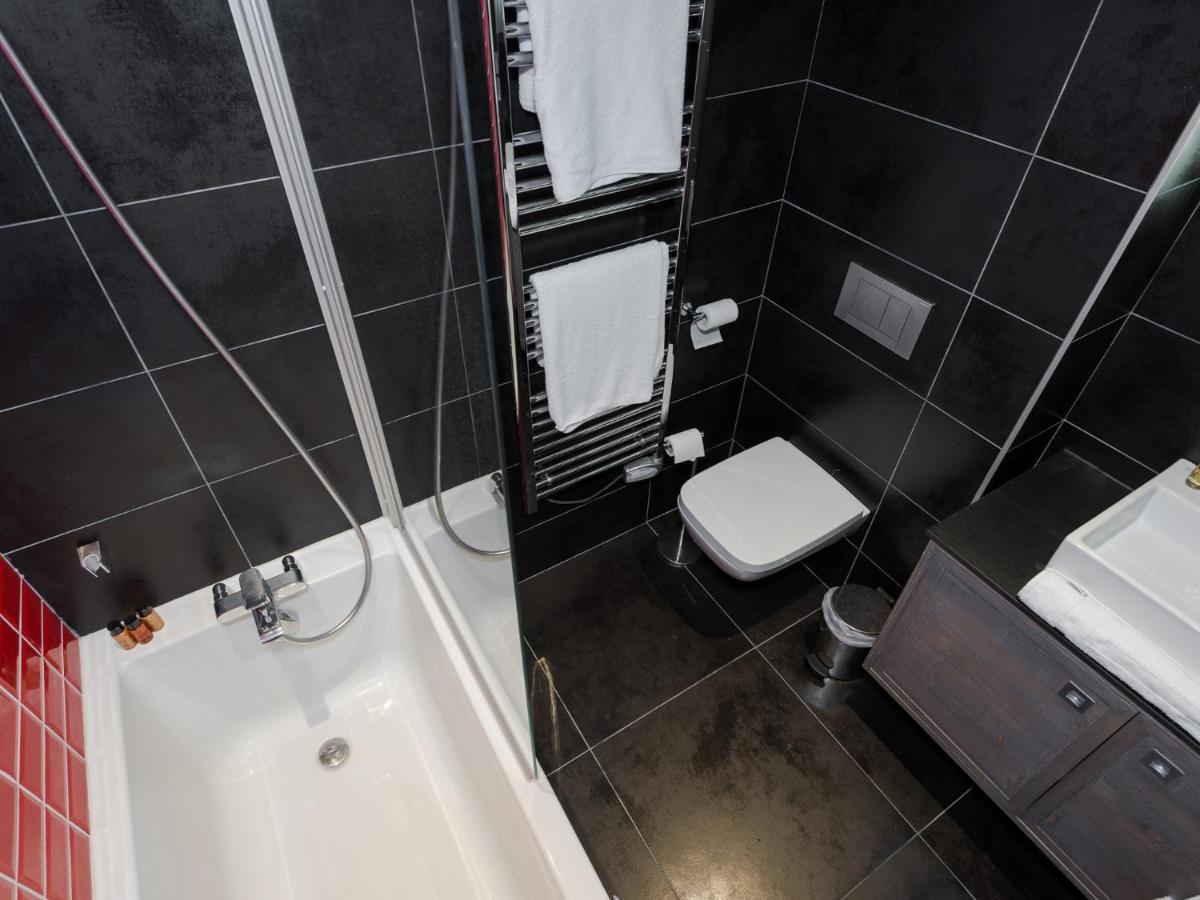 Hotel Victoria Lodge By Skinetworks Val-d'Isere Ngoại thất bức ảnh